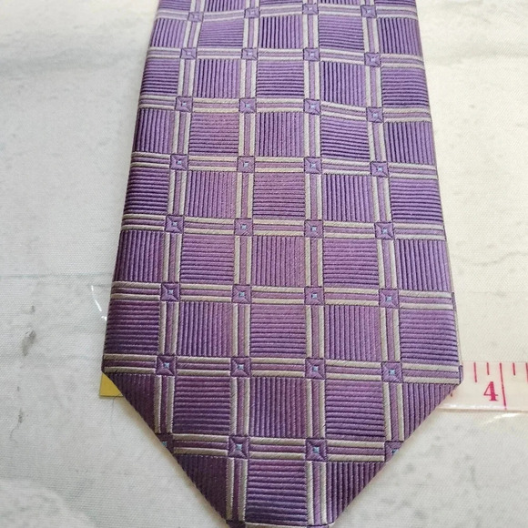 Jos A Bank Executive Collection Silk Necktie Tie Lilac Purple Geometric Square - Picture 6 of 9